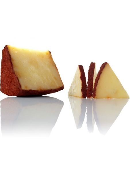 La Antigua Queso de Oveja Añejo al Pimentón de la Vera