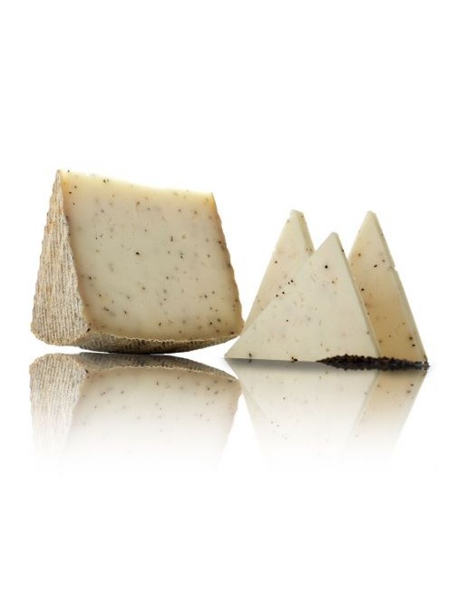 La Antigua Queso de oveja curado con pimienta negra 2