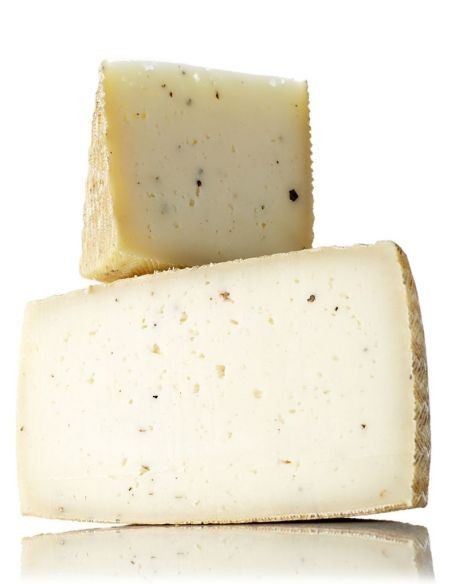 La Antigua Queso de oveja curado al Tartufo